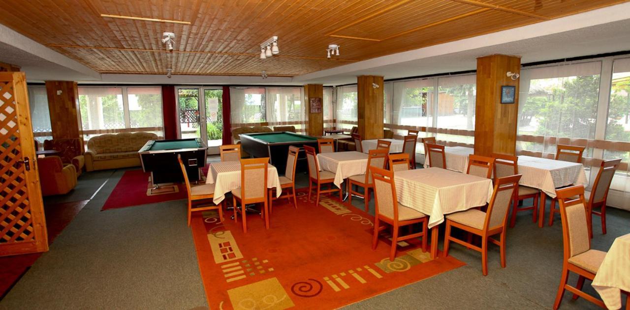 Rev Szallo Balaton Hotel Szántód Eksteriør billede