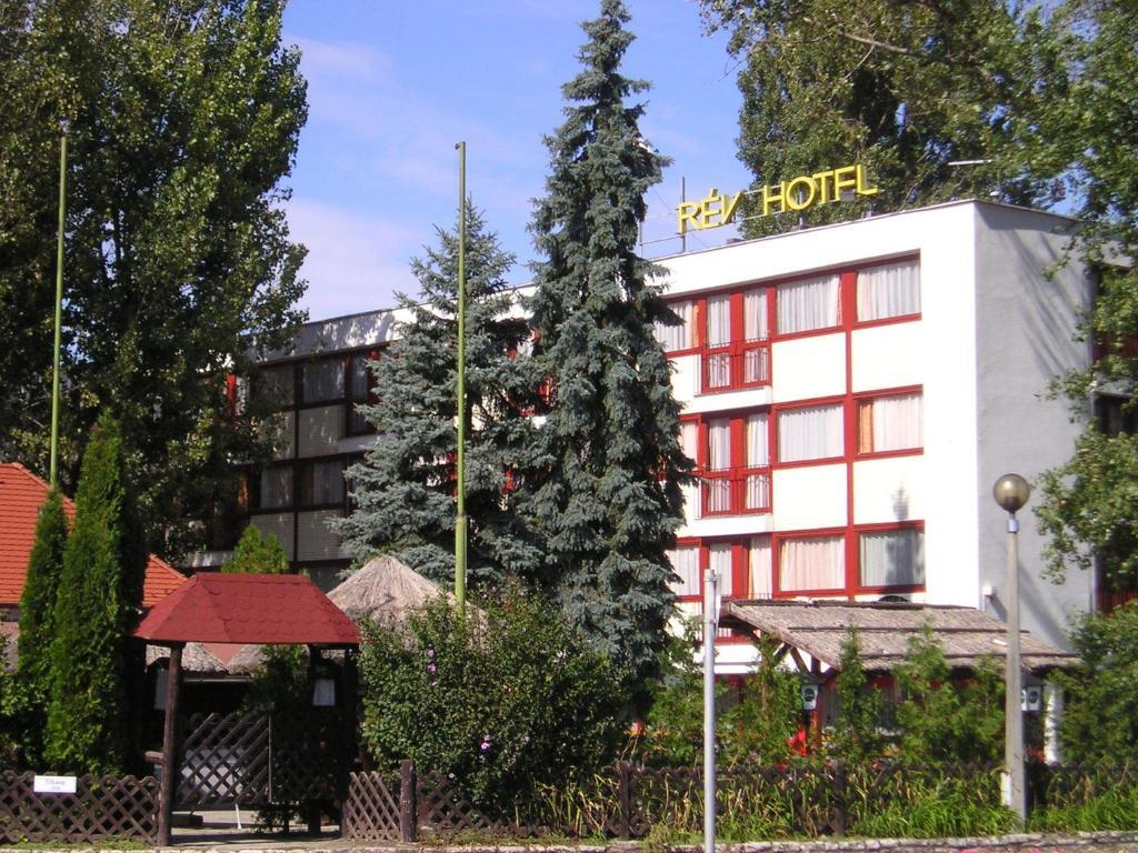 Rev Szallo Balaton Hotel Szántód Eksteriør billede